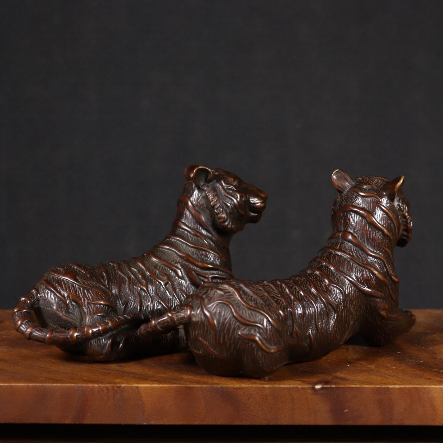 Statua di Tigre in Rame Vintag - Vintage Collectibles Store recensione e prezzo